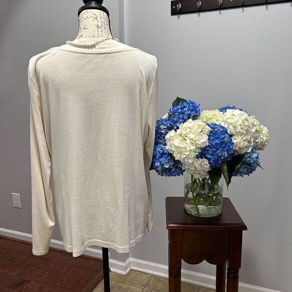 J. Jill Cream V-Neck Tunic - Picture 6 of 6